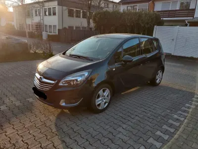 Gebraucht Opel Meriva Innovation 140 PS (102 kW) 2015 Grün Van / Kleinbus