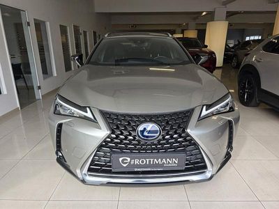Lexus UX 250h