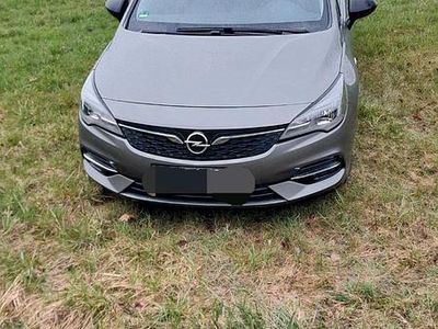 Gebraucht Opel Astra 105 PS (77 kW) 2021 Grau Kombi
