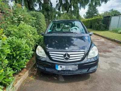 Gebraucht Mercedes B150 95 PS (69 kW) 2006 Schwarz Van / Kleinbus