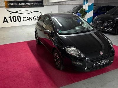 Gebraucht Fiat Punto Young 69 PS (50 kW) 2015 Colore esterno (nero provocato Kleinwagen
