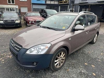 Gebraucht Kia Ceed 116 PS (85 kW) 2007 Beige Kleinwagen