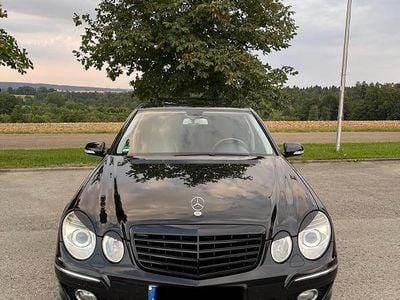 Mercedes E320