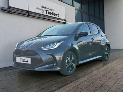 Nuova Toyota Yaris Hybrid 116 CV (85 kW) 2025 Grigio Berlina