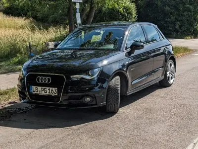 Gebraucht Audi A1 Sportback Ambition 122 PS (89 kW) 2013 Schwarz Kleinwagen