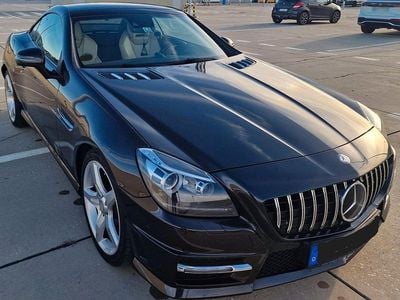 Gebraucht Mercedes SLK250 AMG 204 PS (150 kW) 2012 Schwarz Cabrio