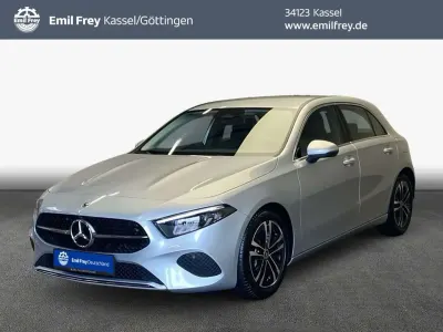 Neu Mercedes A180 Advanced 136 PS (100 kW) 2025 Hightechsilber metallic Limousine