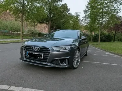 Gebraucht Audi A4 S-Line 190 PS (139 kW) 2019 Grau Kombi