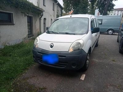 Gebraucht Renault Kangoo 90 PS (66 kW) 2010 Weiß Abholung