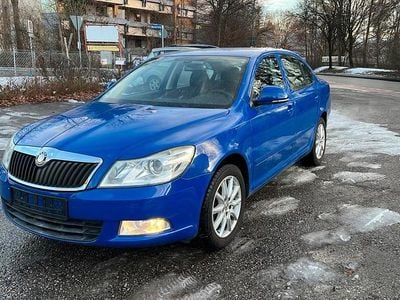 Blau Gebraucht 2009 Skoda Octavia Limousine | 4.500 € (Fairer Preis)
