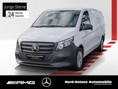 Weiss Gebraucht 2024 Mercedes Vito Van | 30.095 €