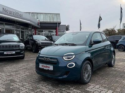 Neu Fiat 500 65 PS (47 kW) 2026 Grün