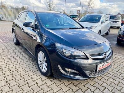 Gebraucht Opel Astra Active 170 PS (125 kW) 2013 Schwarz Limousine