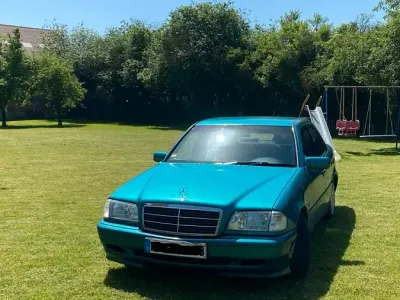Gebraucht Mercedes C180 122 PS (89 kW) 1998 Limousine