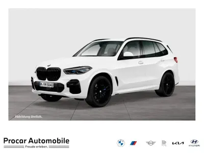 Używany BMW X5 M Sport 360 KM (264 kW) 2023 Biały SUV
