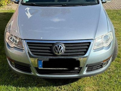 Blau Gebraucht 2006 VW Passat Trendline Kombi | 2.000 € (Guter Preis)