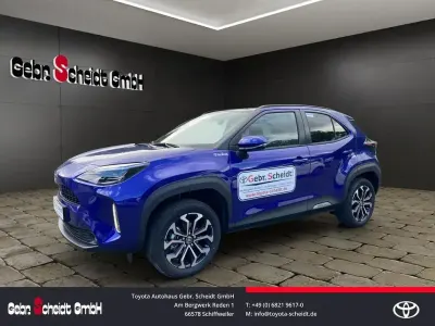Neu Toyota Yaris Cross 131 PS (96 kW) 2026 Blau SUV