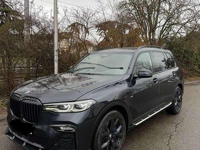Second-hand BMW X7 340 CP (250 kW) 2020 Negru SUV