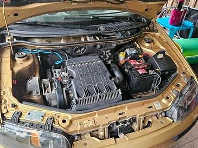 Gold Gebraucht 2000 Fiat Punto Kleinwagen | 900 €