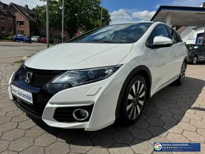 Gebraucht Honda Civic Elegance 120 PS (88 kW) 2018 White orchid p. Kombi