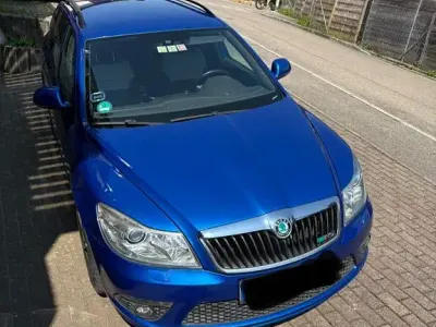 Occasion Skoda Octavia RS 170 ch (125 kW) 2011 Bleue Break