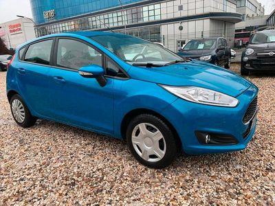 Gebraucht Ford Fiesta 95 PS (69 kW) 2016 Blau Kleinwagen