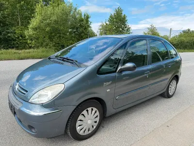 Gebraucht Citroën Xsara Picasso 109 PS (80 kW) 2008 Grau Van / Kleinbus