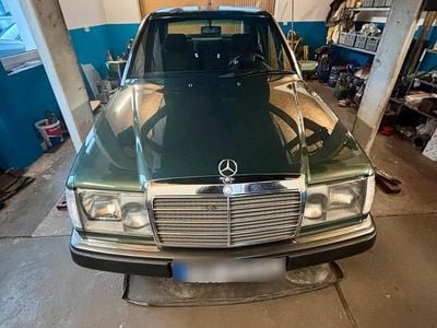 Usata Mercedes E280 197 CV (144 kW) 1993 Verde Berlina