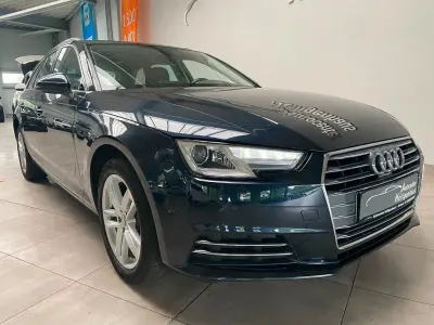 Gebraucht Audi A4 Sport 150 PS (110 kW) 2016 Blau Kombi