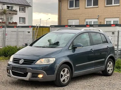 Gebraucht VW Golf V 140 PS (102 kW) 2007 Blau Limousine