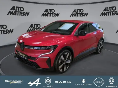 Gebraucht Renault Megane E-Tech Techno 160 kW (218 PS) 2022 Rot Limousine