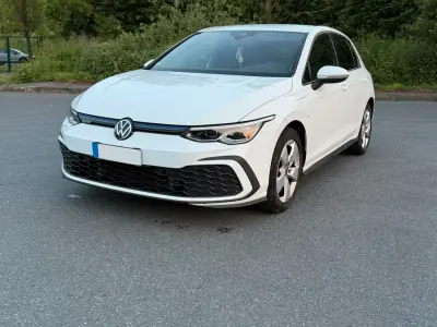 Gebraucht VW Golf VIII GTE 150 PS (110 kW) 2021 Weiß Limousine