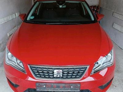 Rot Gebraucht 2017 Seat Leon ST XCELLENCE Kombi | 14.500 € (Fairer Preis)