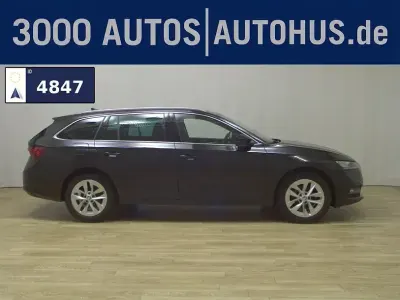 Gebraucht Skoda Octavia Style 116 PS (85 kW) 2022 Schwarzmagic perleffekt Kombi