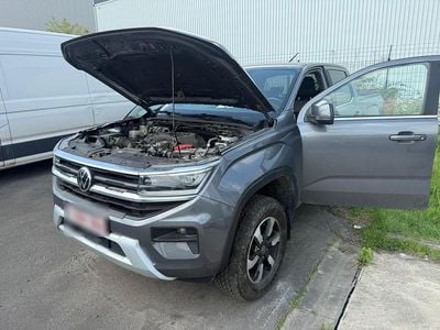 Usata VW Amarok 241 CV (177 kW) 2023 Grigio Pick-up