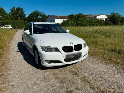 Gebraucht BMW 320 163 PS (119 kW) 2011 Kombi