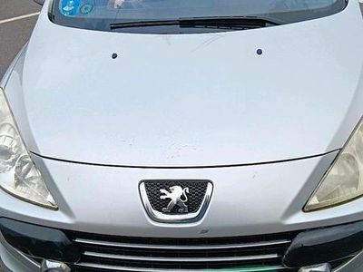 Silber Gebraucht 2007 Peugeot 307 Kombi | 1.100 € (Guter Preis)