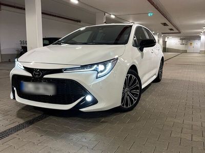 gebraucht Toyota Corolla nur *15,000* km. TOP ZUSTANDE