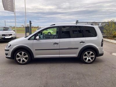 VW Touran Cross