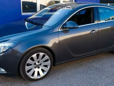 Gebraucht Opel Insignia 160 PS (117 kW) 2010 Grau Limousine