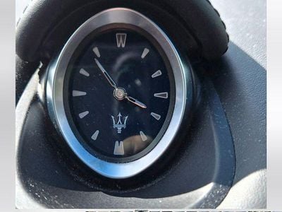 Gebraucht Maserati Ghibli 430 PS (316 kW) 2025 Grau Limousine