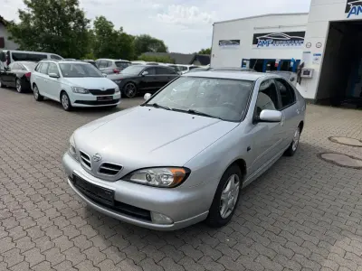Gebraucht Nissan Primera Comfort 114 PS (83 kW) 2000 Grau Kombi