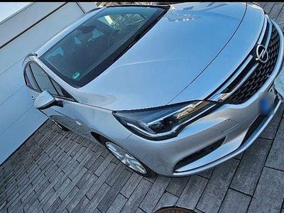 Gebraucht Opel Astra Business 136 PS (100 kW) 2018 Silber Kombi