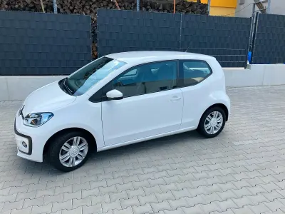 Gebraucht VW up! high up! 60 PS (44 kW) 2019 Weiß Kleinwagen