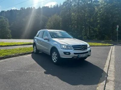 Gebraucht Mercedes ML280 190 PS (139 kW) 2007 Silber SUV
