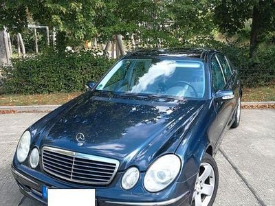 Gebraucht Mercedes E320 Avantgarde 224 PS (164 kW) 2005 Blau Limousine