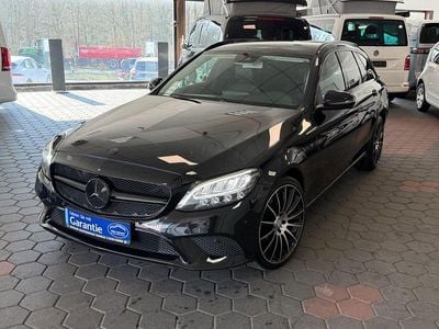 Gebraucht Mercedes C180 AMG 156 PS (114 kW) 2018 Schwarz Kombi