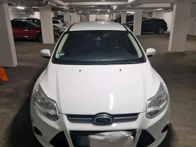 Gebraucht Ford Focus 116 PS (85 kW) 2014 Weiß Kombi