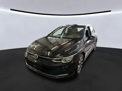 Gebraucht VW Golf VII Active 150 PS (110 kW) 2021 Schwarz Kleinwagen