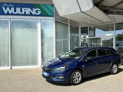 Używany Opel Astra Elegance 145 KM (106 kW) 2021 Niebieski Kombi